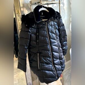 MARC NEW YORK BLACK HOODED COAT - ANDREW MARC SIZE MEDIUM